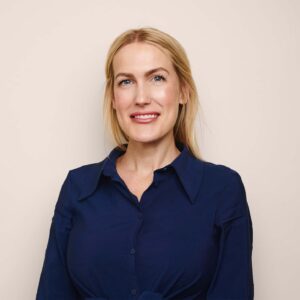 GITTE_LOW_RES-aspect-ratio-1-1