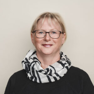 HELLE_ANDERSEN_01-1-aspect-ratio-1-1